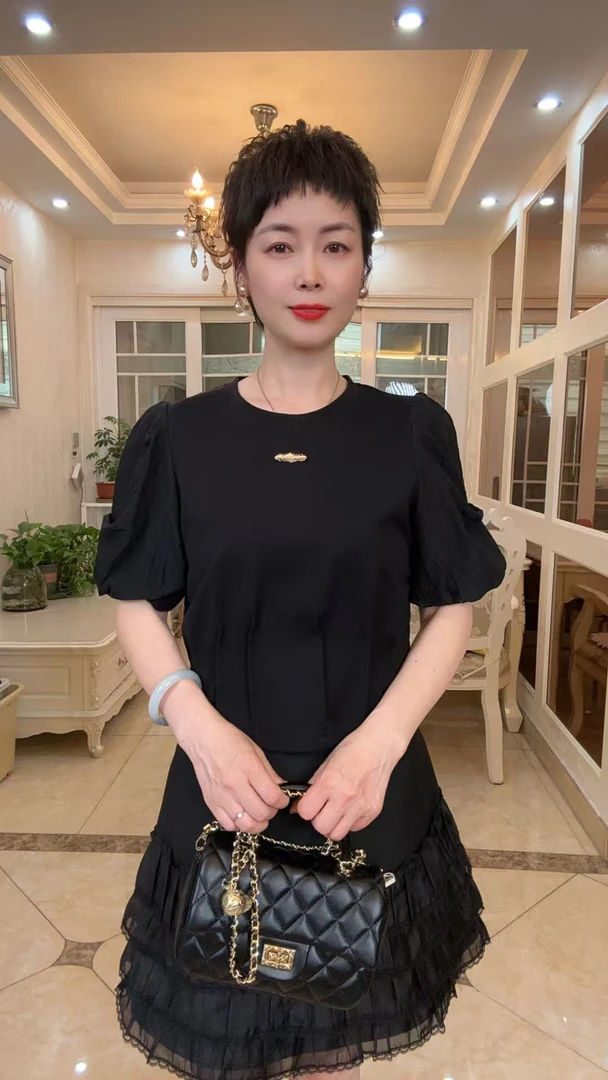 2025设计师款宽松泡泡圈时尚气质大牌圆领短袖棉T恤#6633