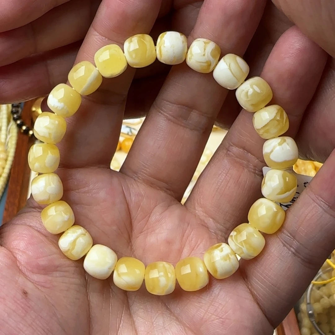 未镶嵌琥珀手链9咪