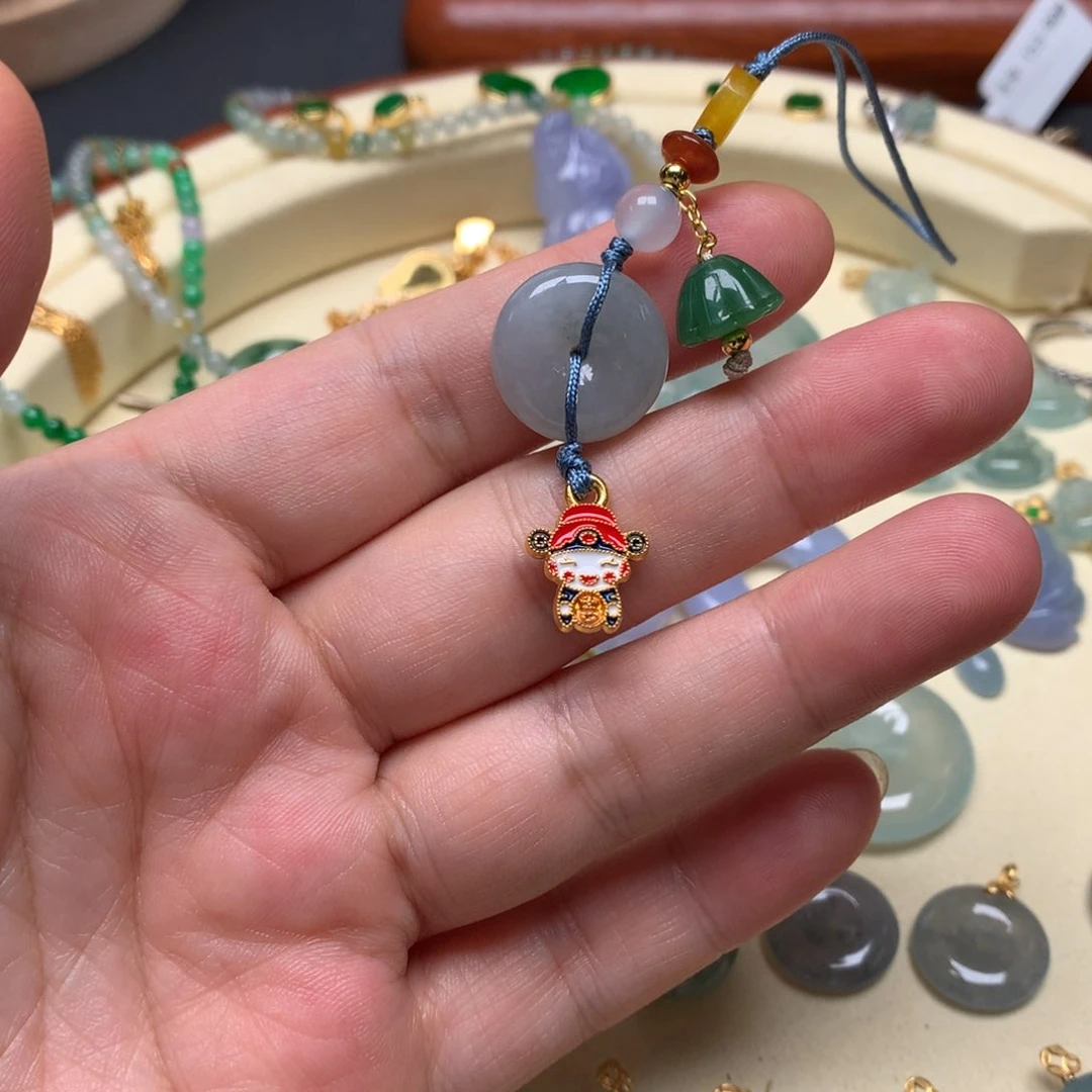 翡翠未镶嵌颈饰不***漾翡翠篮绳随机发