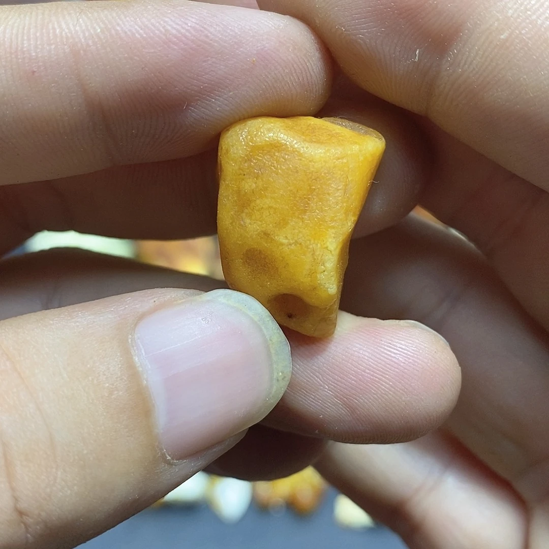定制琥珀蜜蜡原石定制