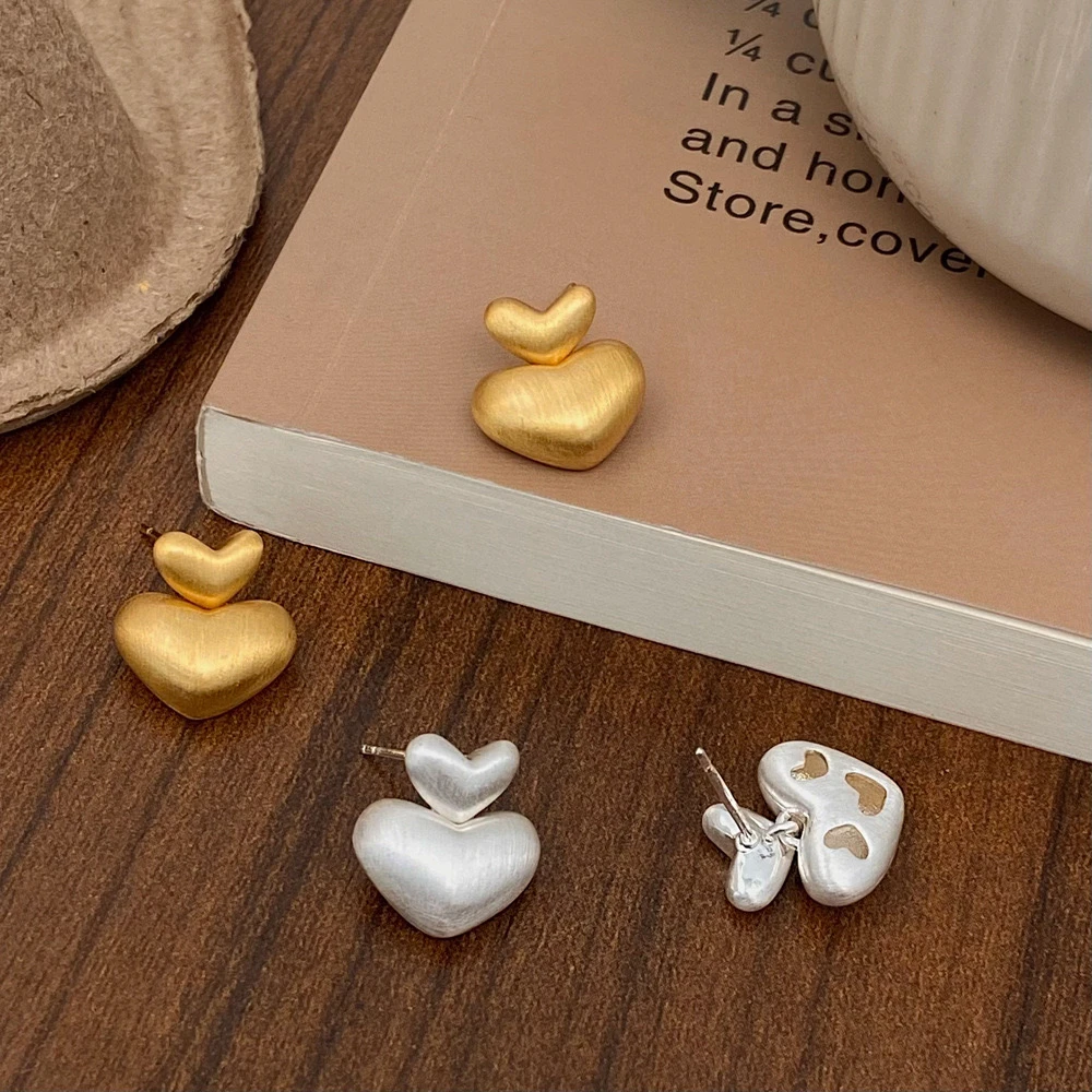 铜合金耳饰 设计感拉丝复古气质精致爱心吊坠耳环冷淡风耳饰品B82