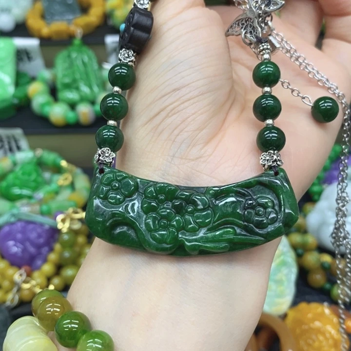 翡翠未镶嵌颈饰项链40