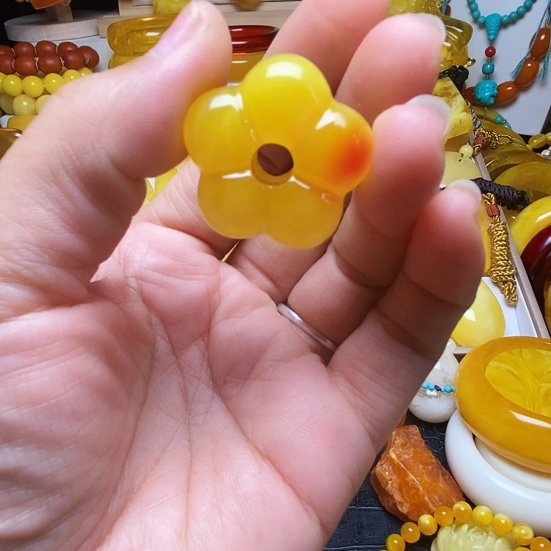精品设计搭配吊坠