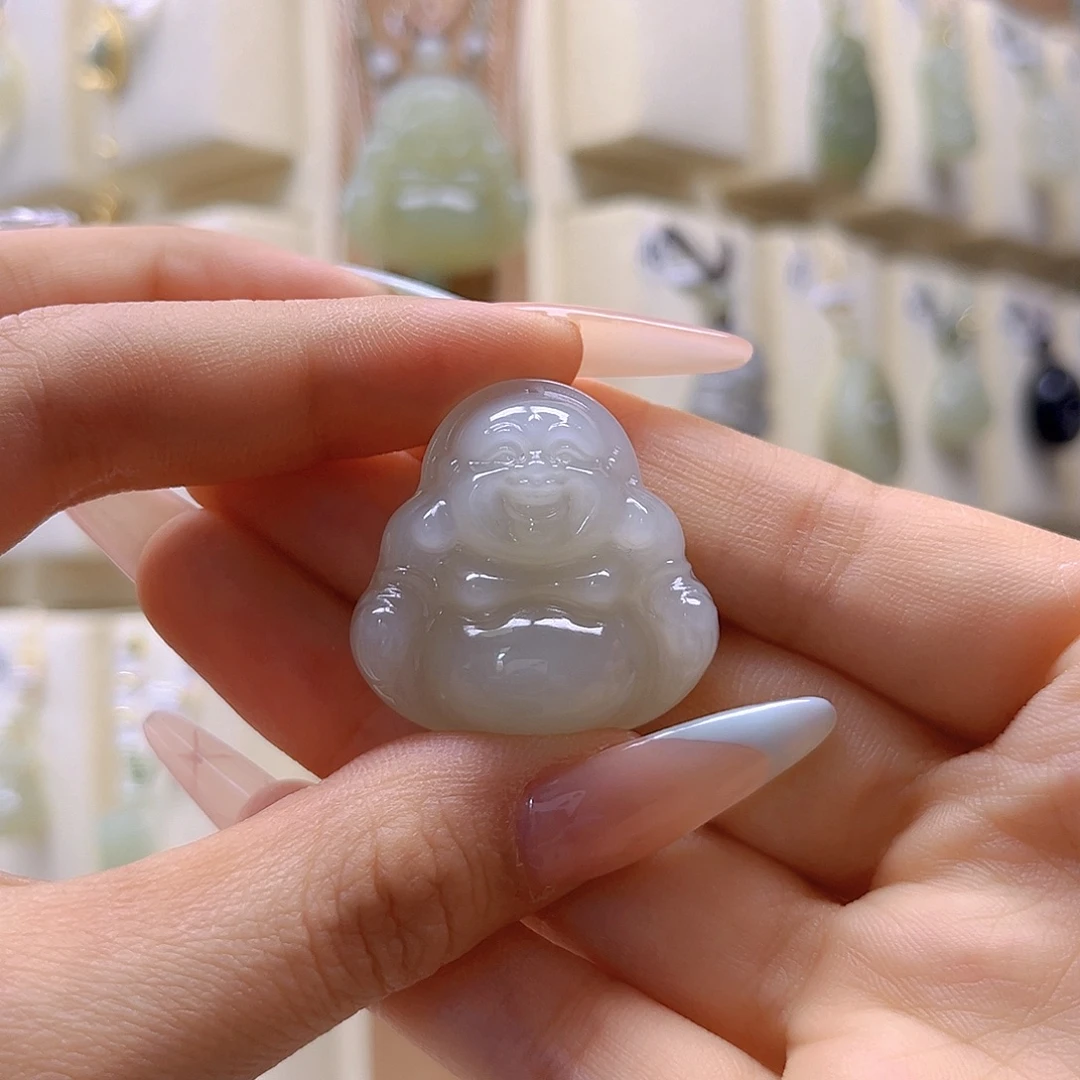 碳****和田玉未镶嵌吊坠(赠链)