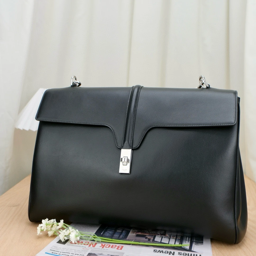 99新 LouisVuitton/路易威登 8467 赛琳 24 Ｈ 黑色夹克外套