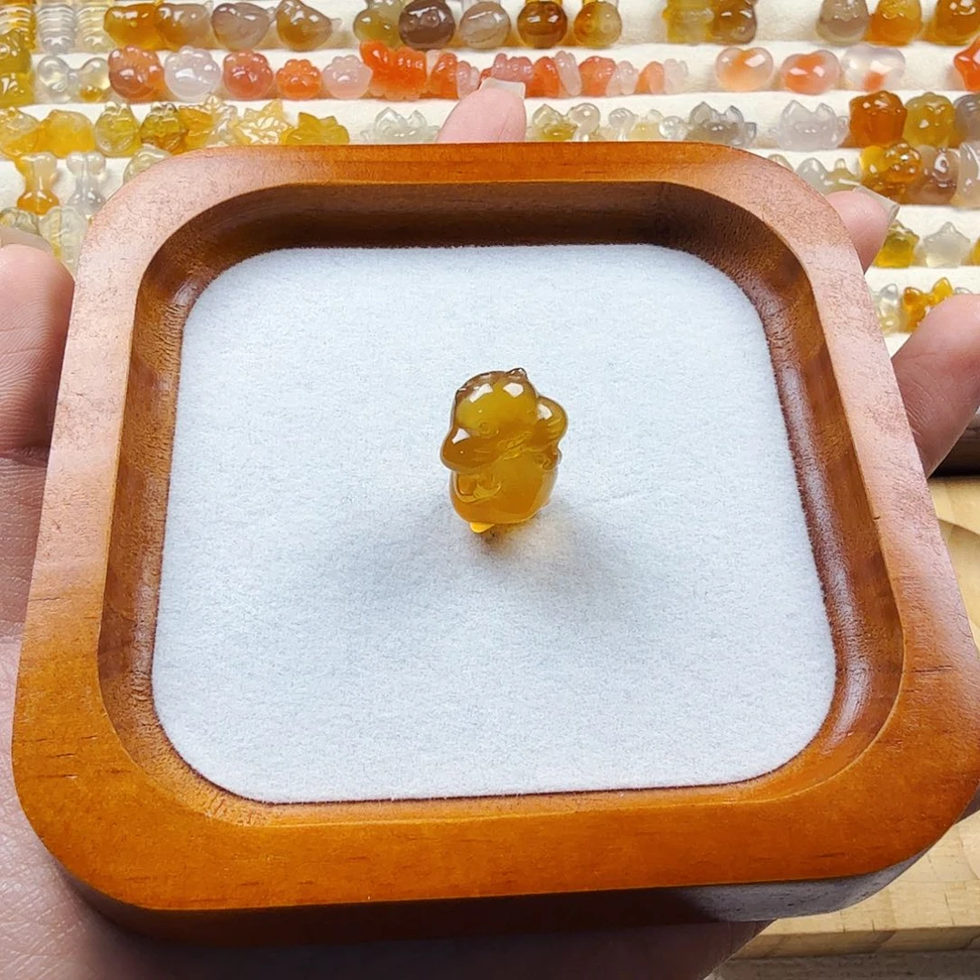 玛瑙/玉髓手镯合金