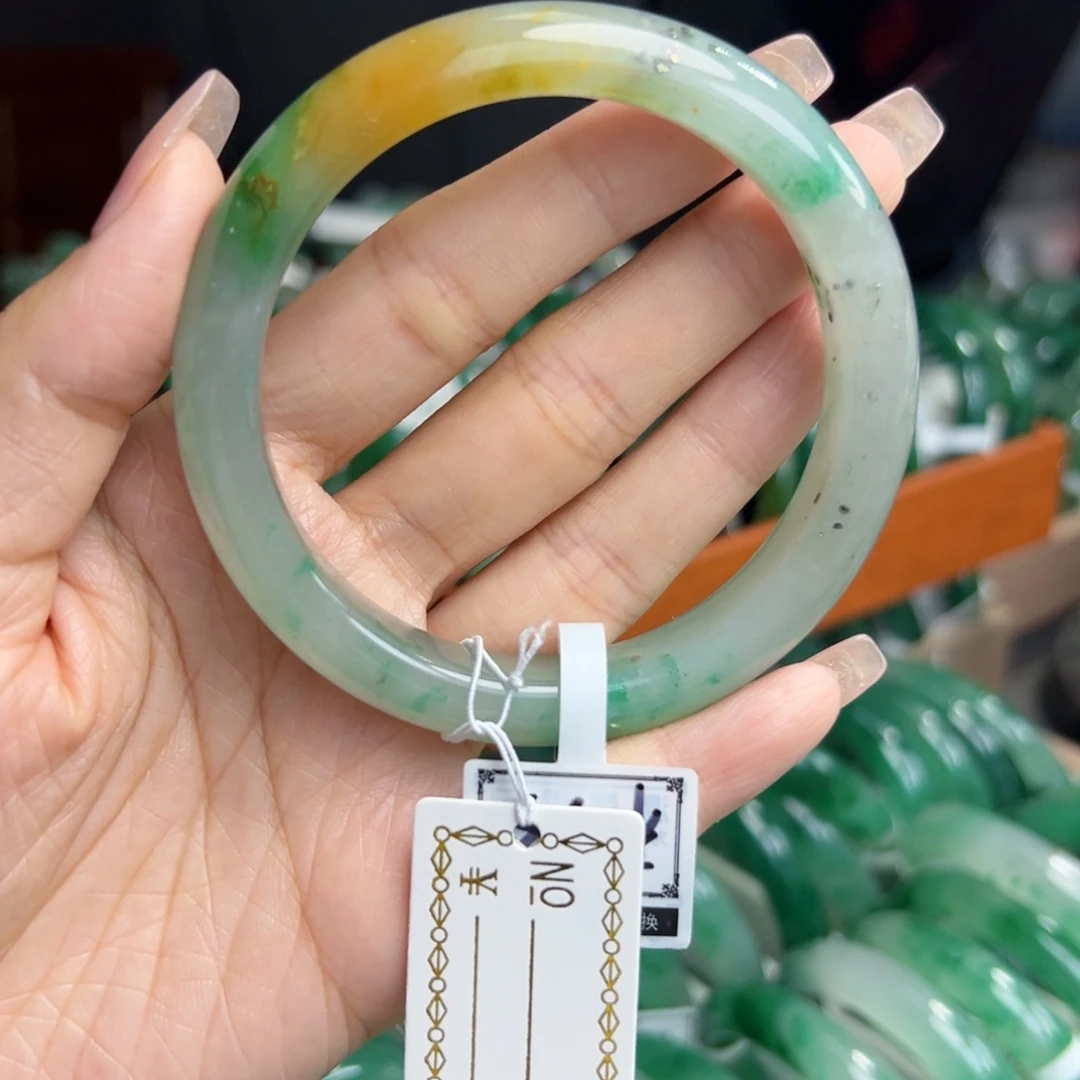 石英质玉手镯未镶嵌非洲翠61