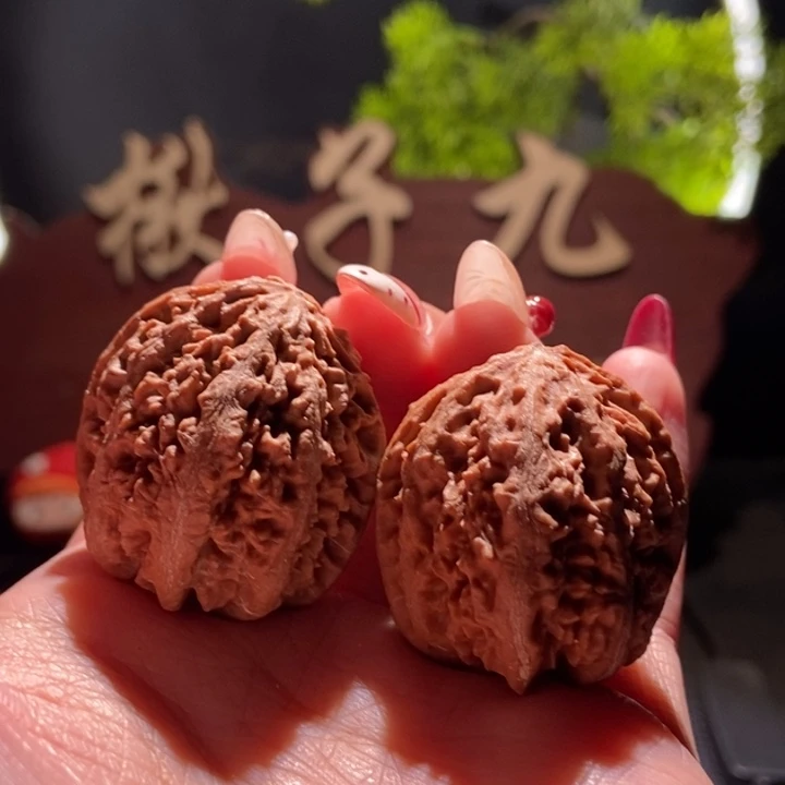 文玩核桃吊坠聚核财婉楸106