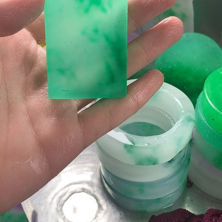 蒙***呢石英质玉合金珠宝半成品
