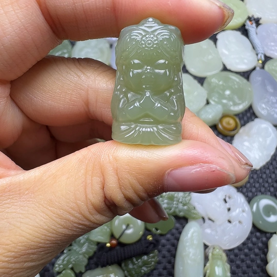 和田玉未镶嵌吊坠(赠链)卡28