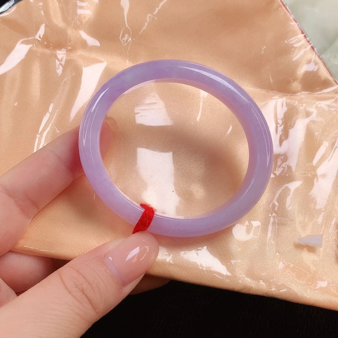 翡翠手镯未镶嵌8301xxcvbb