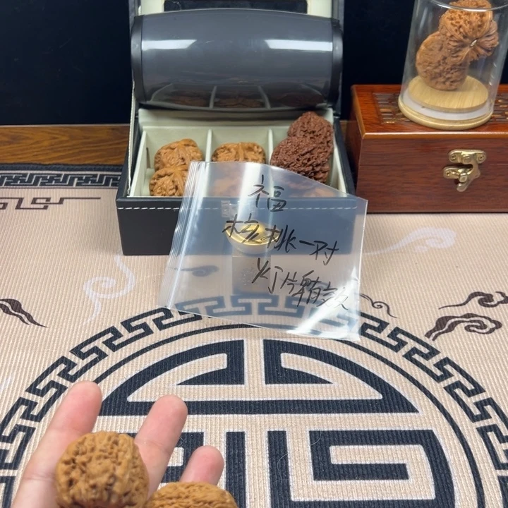 开***.吊坠文玩核桃随机福袋