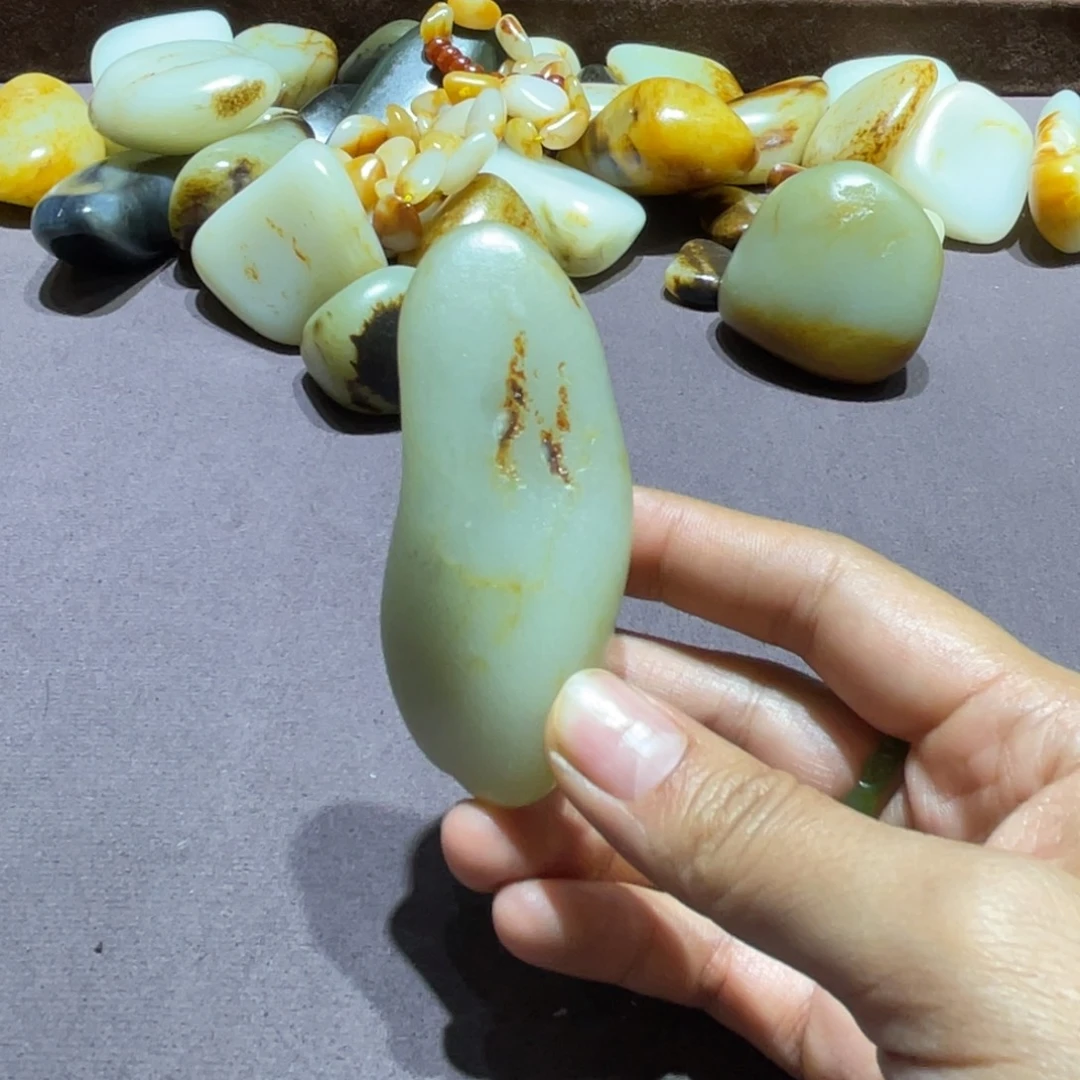 和田玉（子料）未镶嵌挂件105