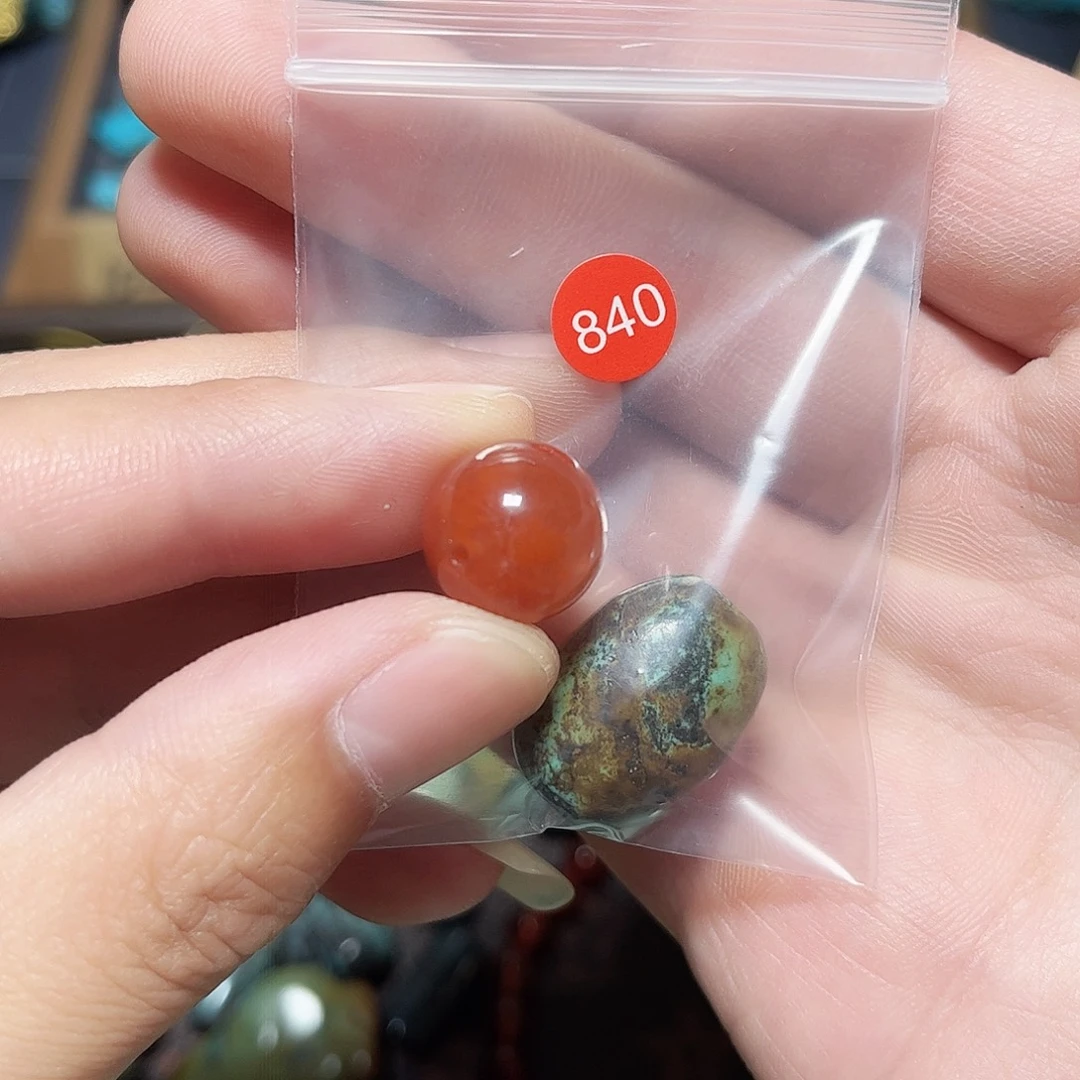 @***千玛瑙/玉髓未镶嵌圆珠桶珠老型手串！！