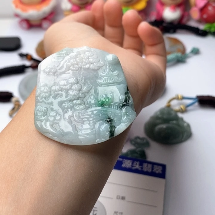 翡翠未镶嵌颈饰翡翠