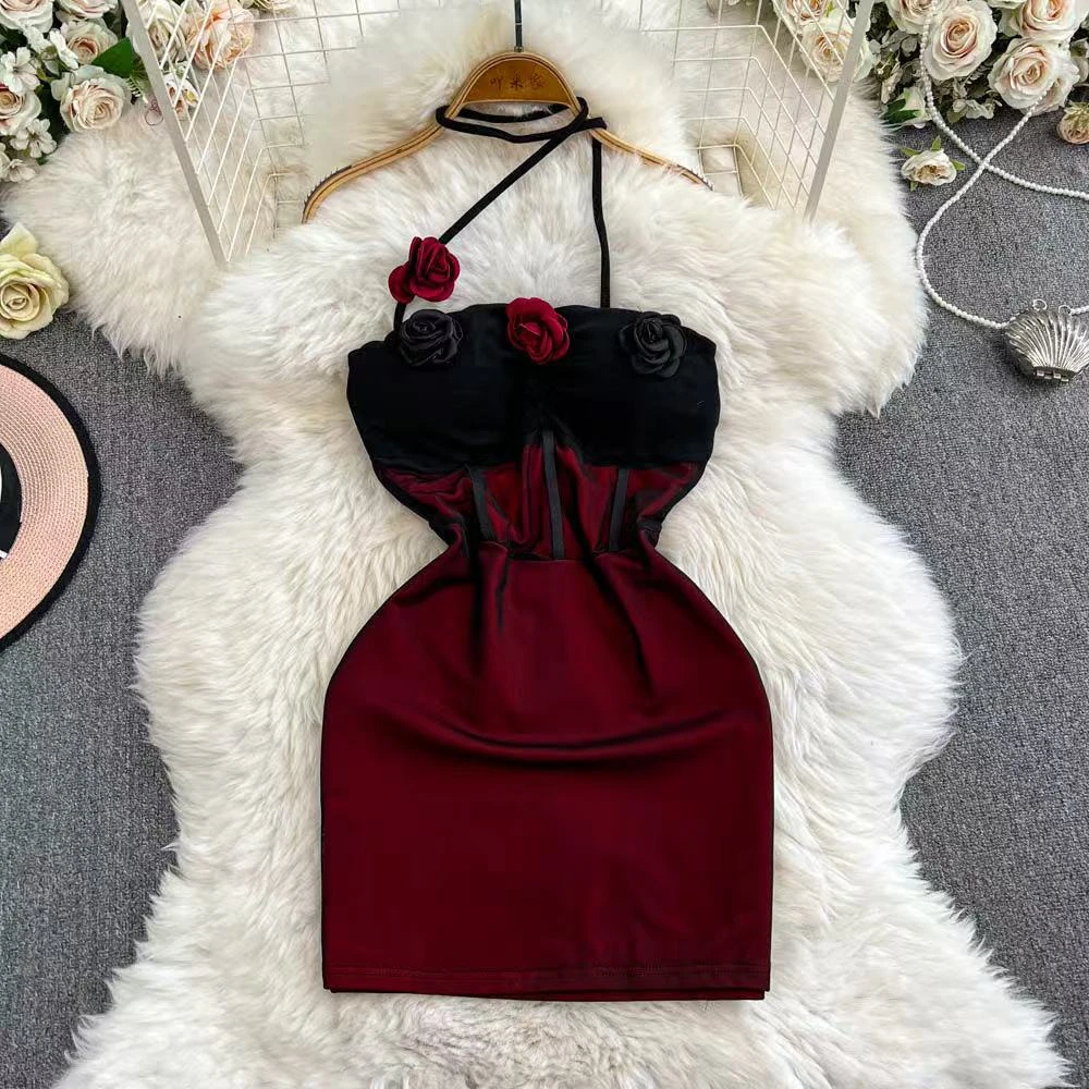 连衣裙显瘦性感红色法式挂脖裙子内搭气质夏季复古开叉修身露背