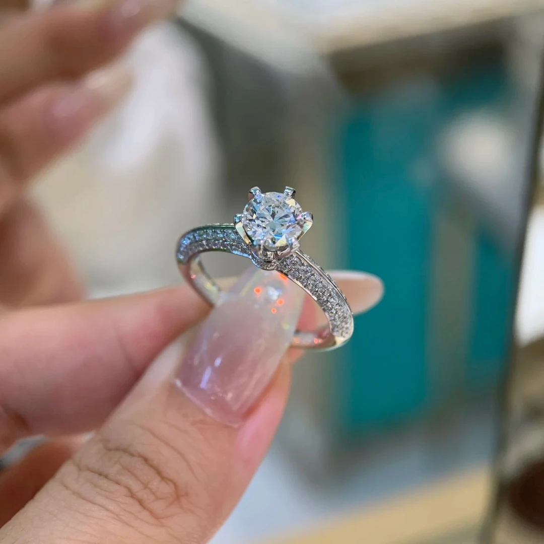 实验室培育钻石18k金六爪钉戒指钻戒婚戒半壁江山钻戒