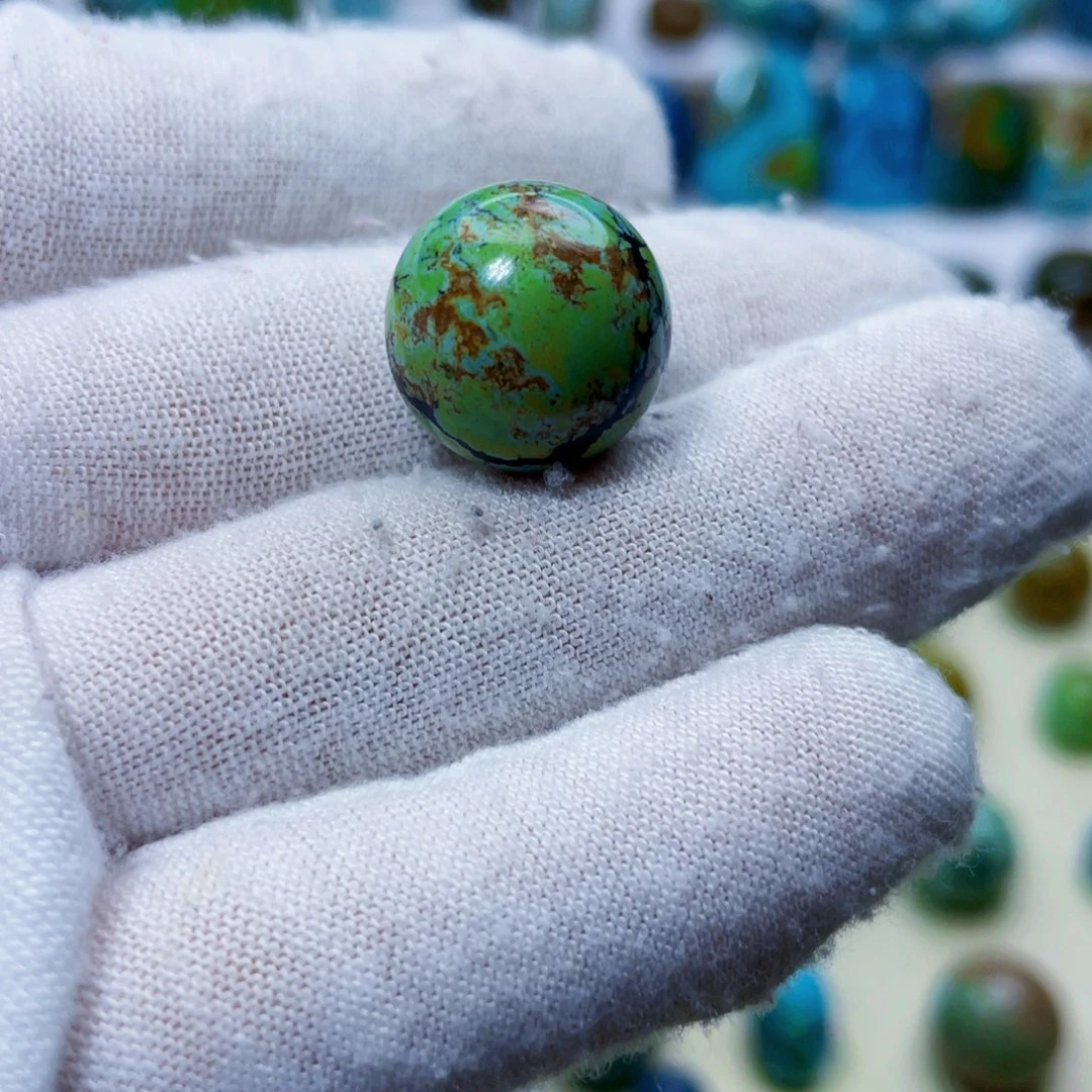 绿松石未镶嵌饰品