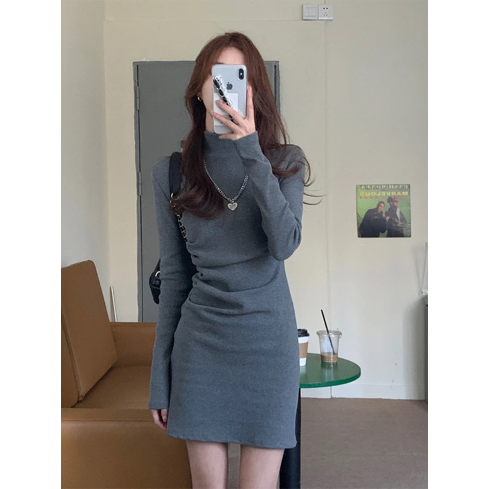 半高领打底内搭连衣裙女秋冬款2025新款配大衣包臀裙修身显瘦短裙