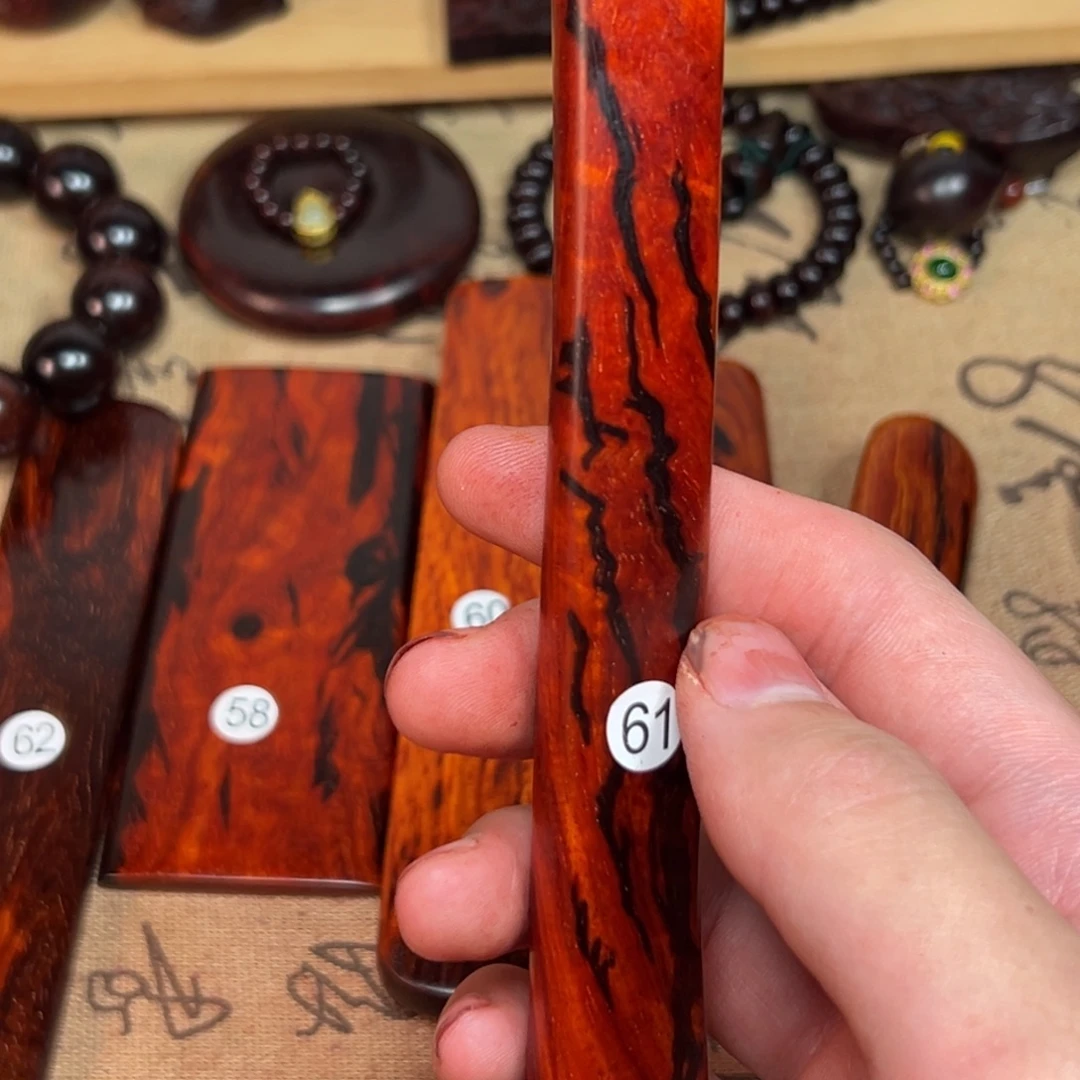 n***e小叶紫檀把件印度小叶紫檀