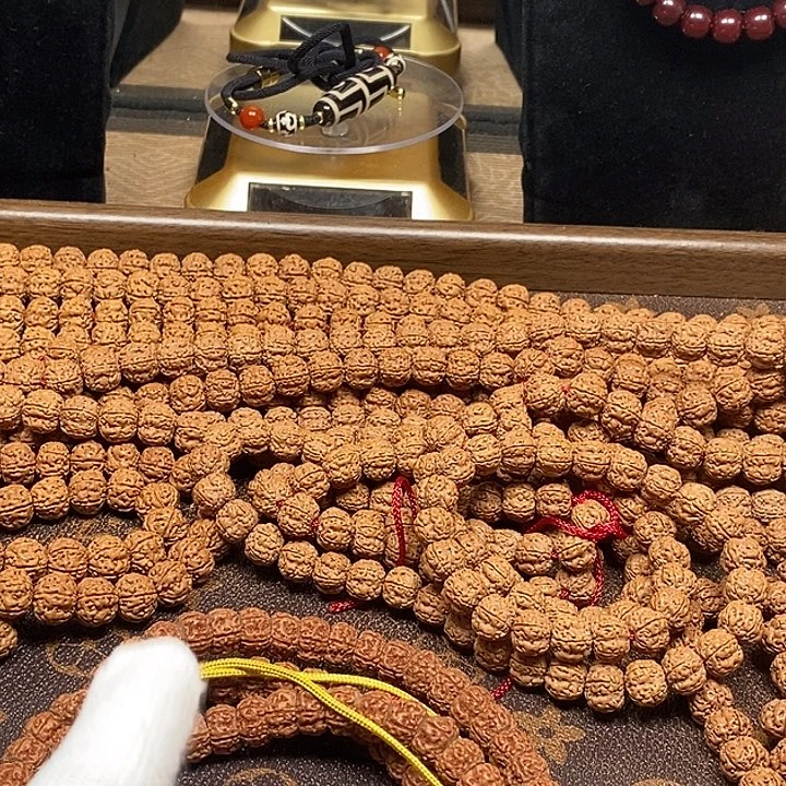 M***g吊坠金刚菩提108元皮臧式二代盘龙