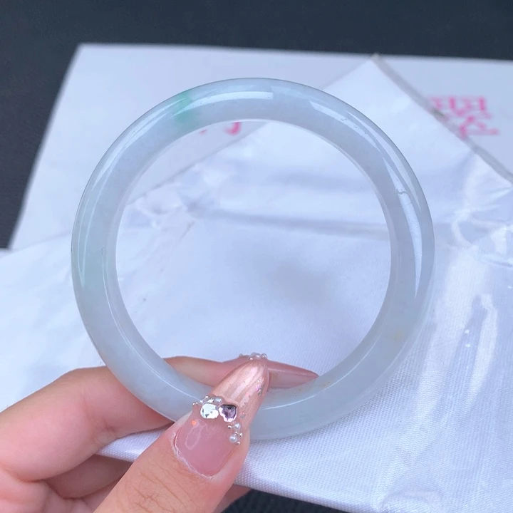 未镶嵌手镯翡翠57