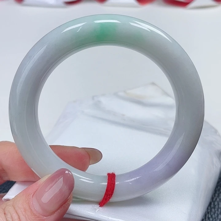 翡翠手镯（圆镯）未镶嵌