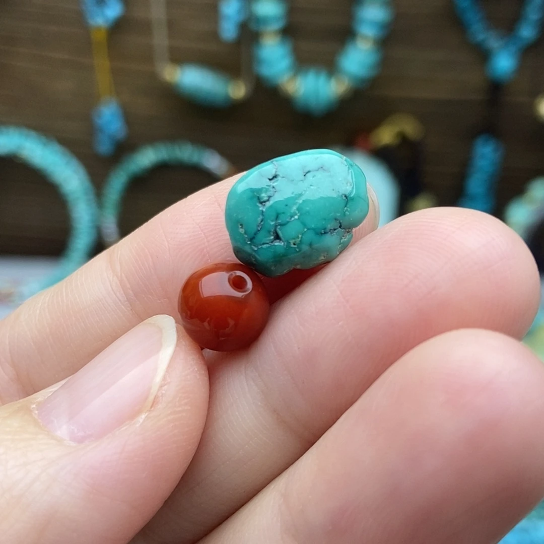 南红玛瑙未镶嵌珠宝奇石