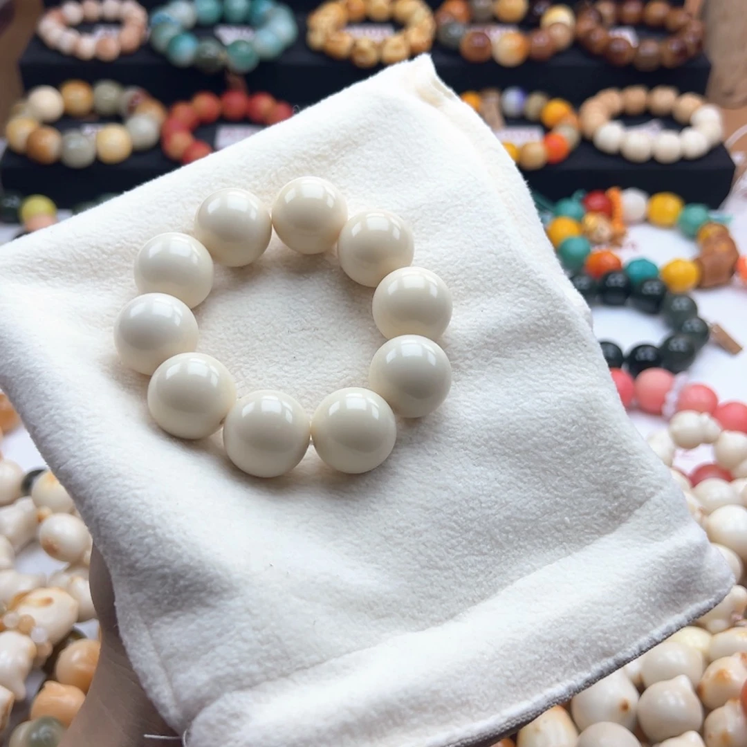 白玉菩提吊坠高瓷大白牙果10颗