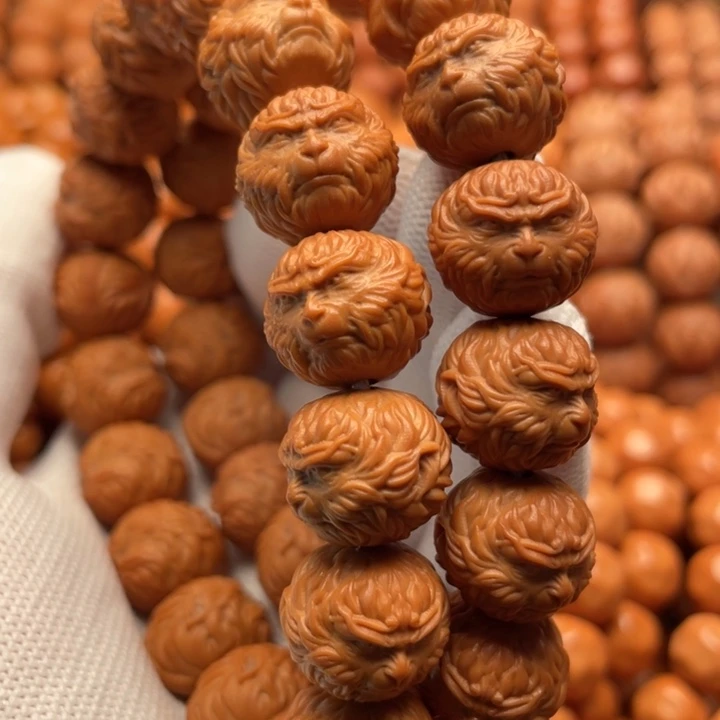 猴头核桃吊坠吾****愚斗战胜佛