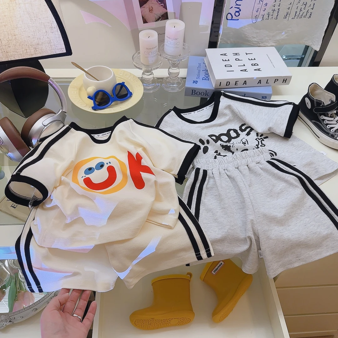 儿童夏季时尚百搭运动套装男童韩版休闲套装女童洋气可爱两件套