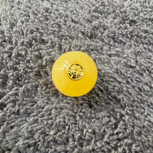 天然俄料蜜蜡圆珠 直径13镶嵌金标 蜡纸浓郁