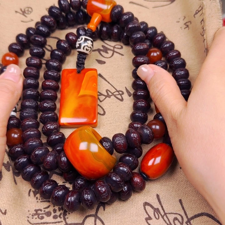 凤眼菩提吊坠流**、脖挂