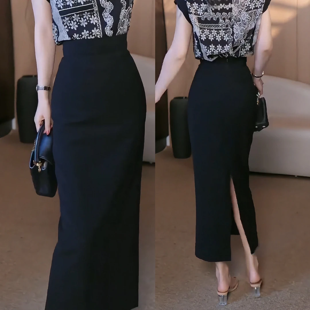 秋装新款裙子显瘦减龄气质百搭简约减龄半身裙5517