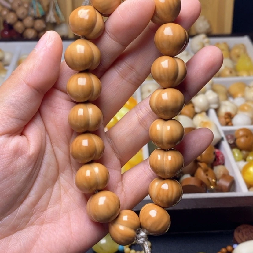 【闪购商品】吊坠猴头核桃光面➕流苏