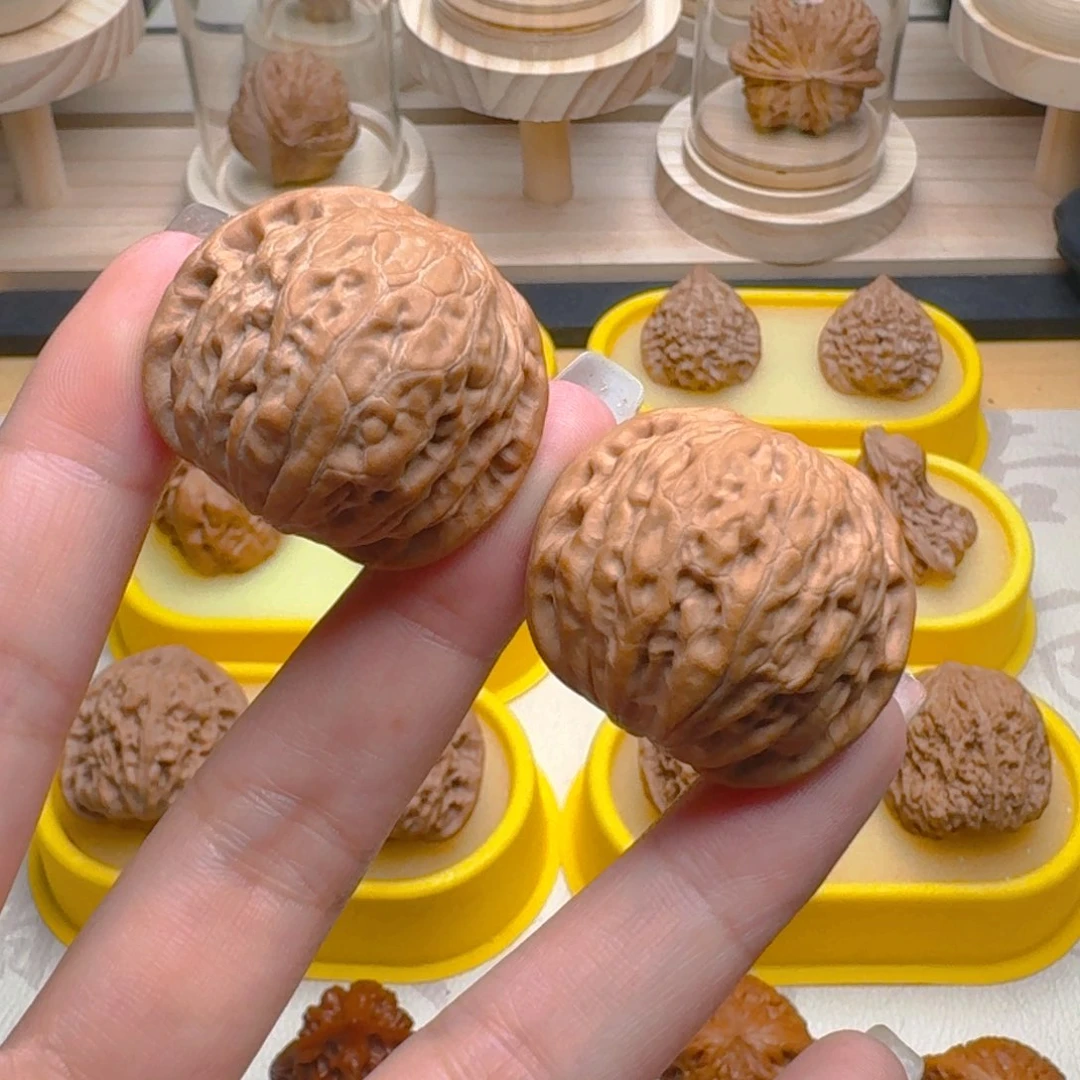 核桃把件33尺寸铁锤