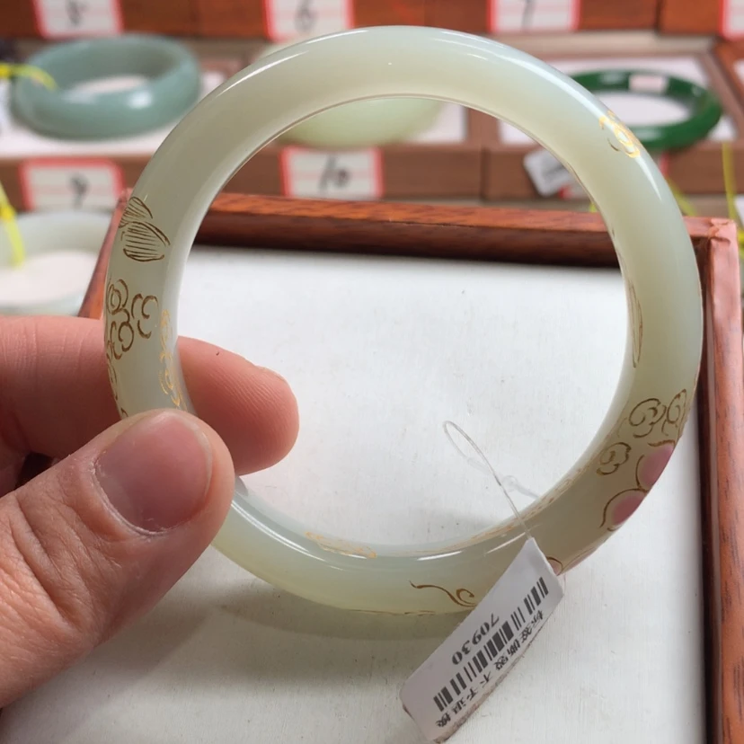 【闪购商品】和田玉手镯未镶嵌57.1