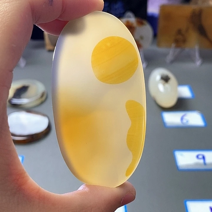 玛瑙/玉髓未镶嵌珠宝半成品
