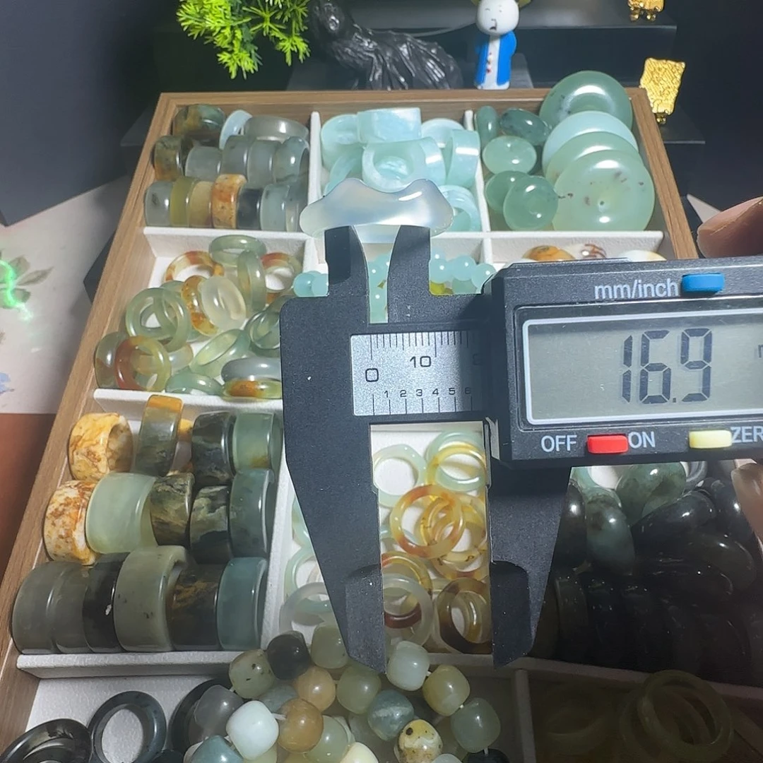 蛇纹石玉未镶嵌戒指10