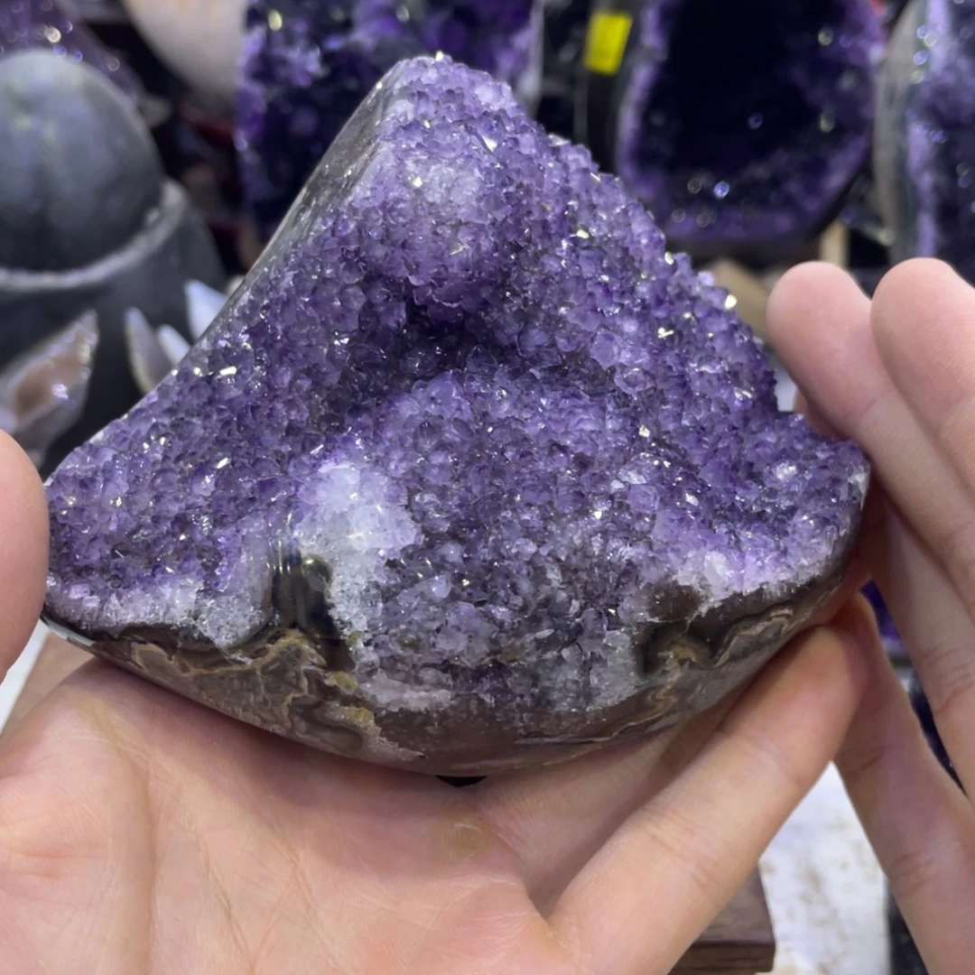 未镶嵌珠宝半成品水晶