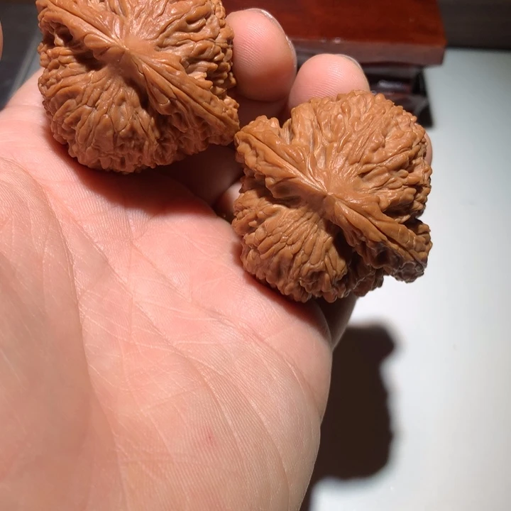 把件文玩核桃南疆石