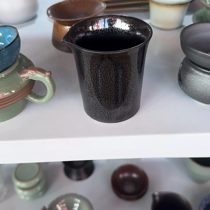 主人杯一个。瓷。。。