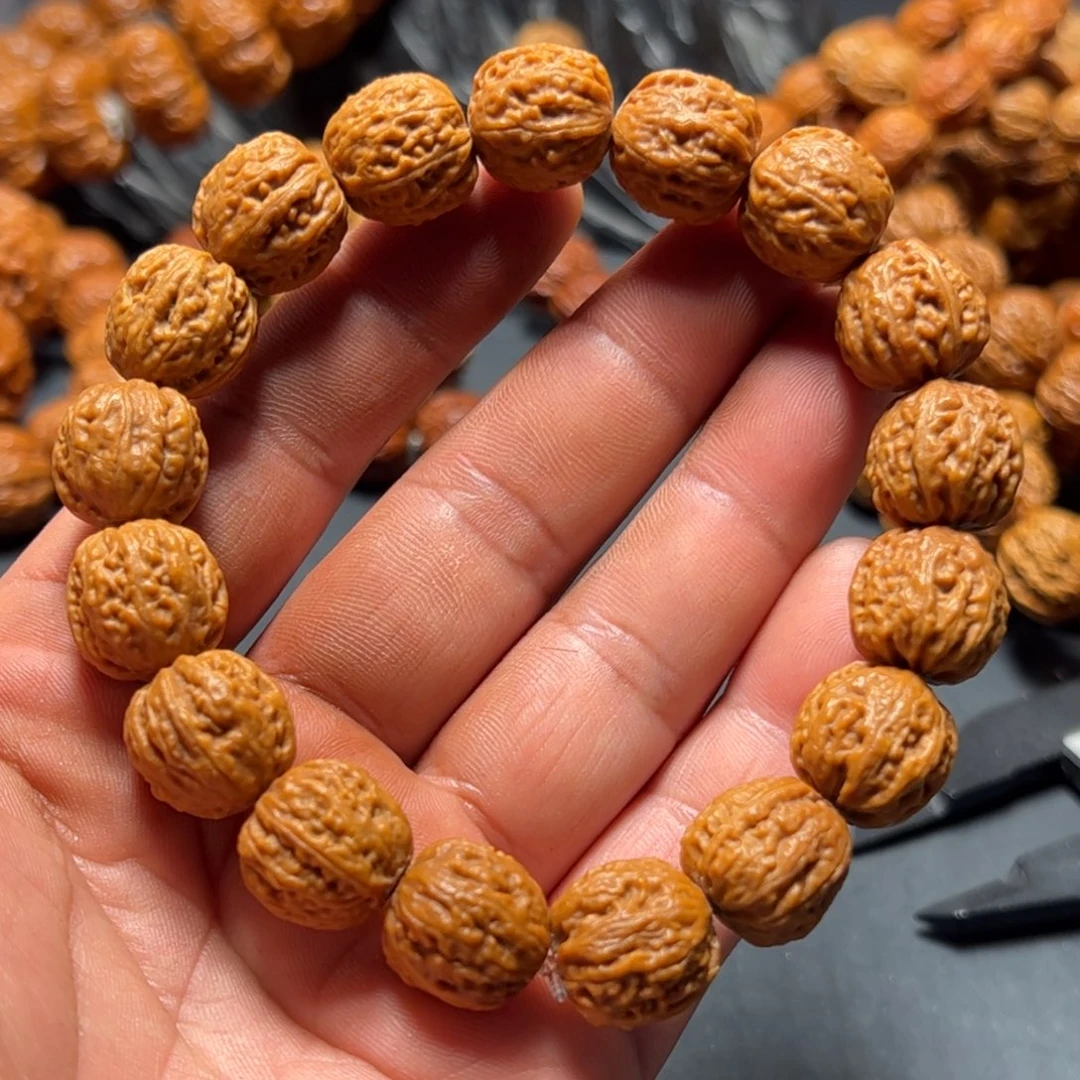 文玩核桃手串尺寸边肚15高14
