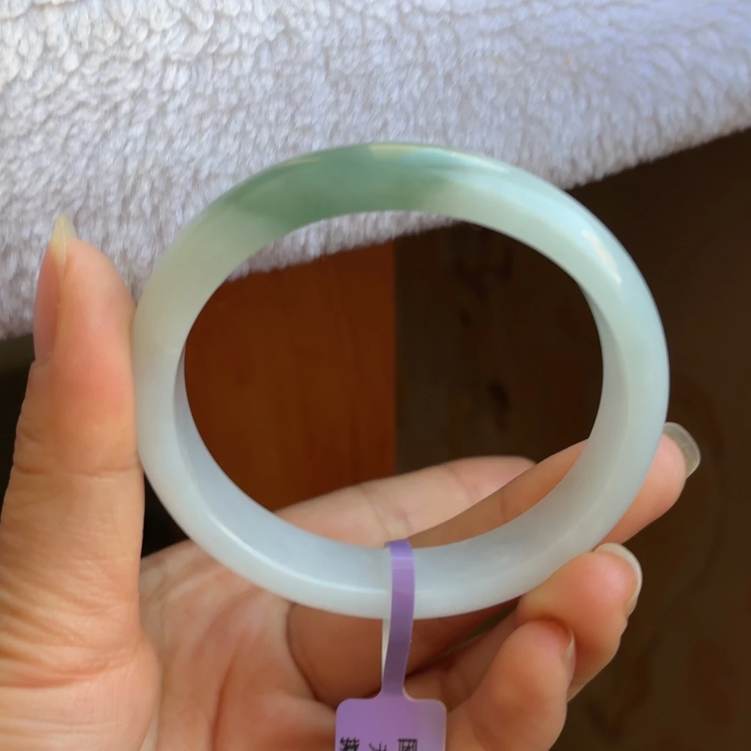 翡翠未镶嵌手镯冰胶半山水贵妃7高