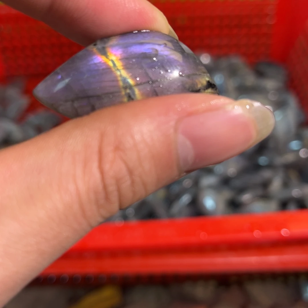 拉长石吊坠未镶嵌我****草