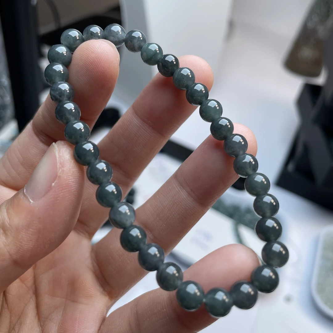 纯天然A货缅甸翡翠卡5.9手串乌鸡女款百搭单圈