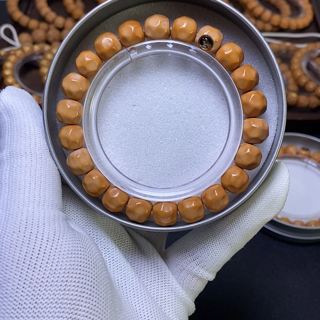 猴头核桃手串金标奶酪11左右22号