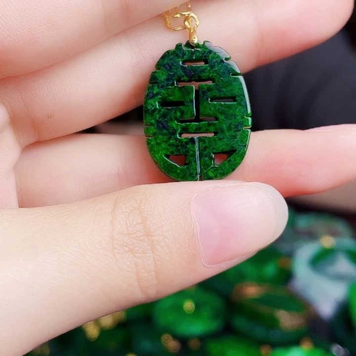 翡翠银S925镶嵌颈饰多样性