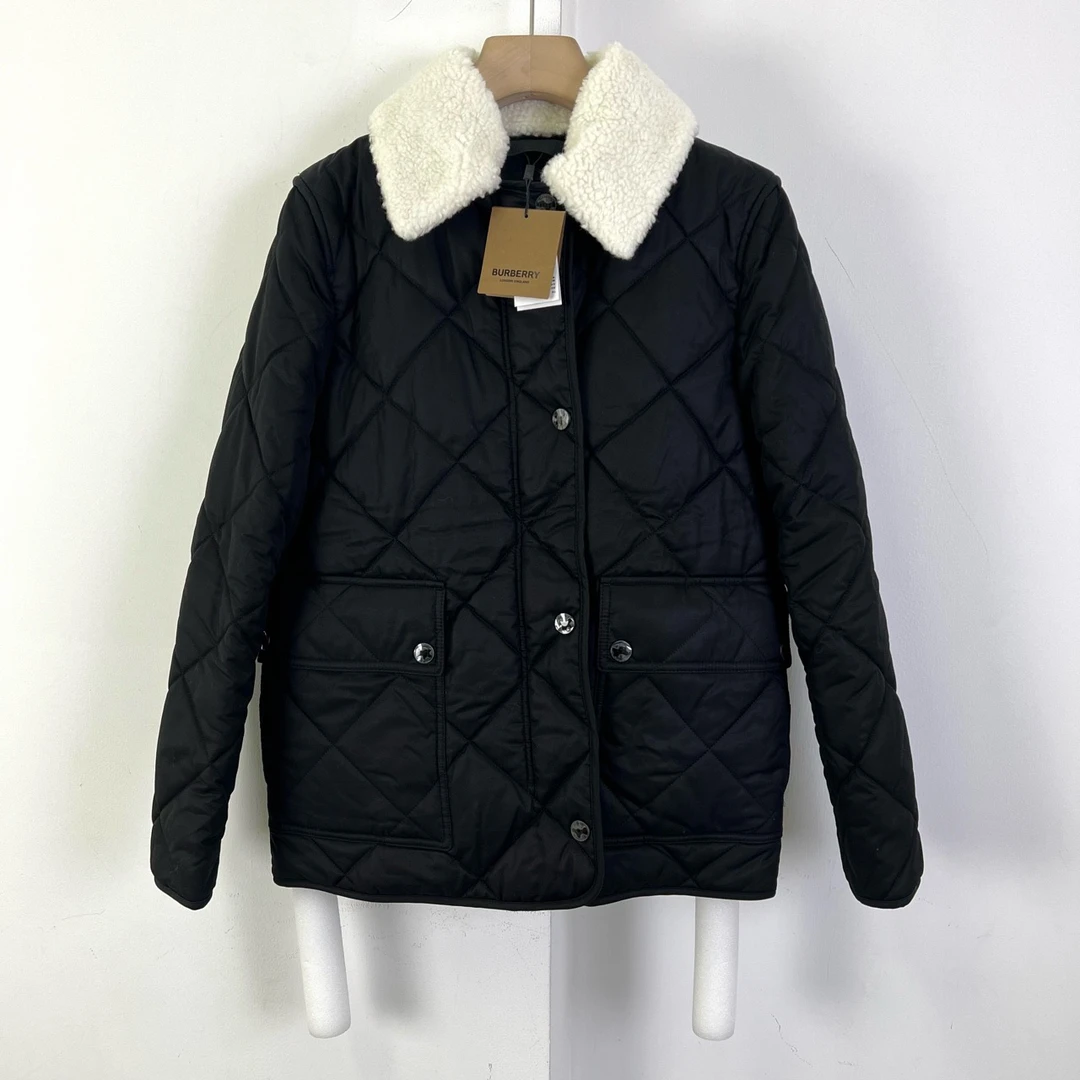 全新未使用 BURBERRY/博柏利 11654 可拆卸毛领夹棉外套/s码/女款