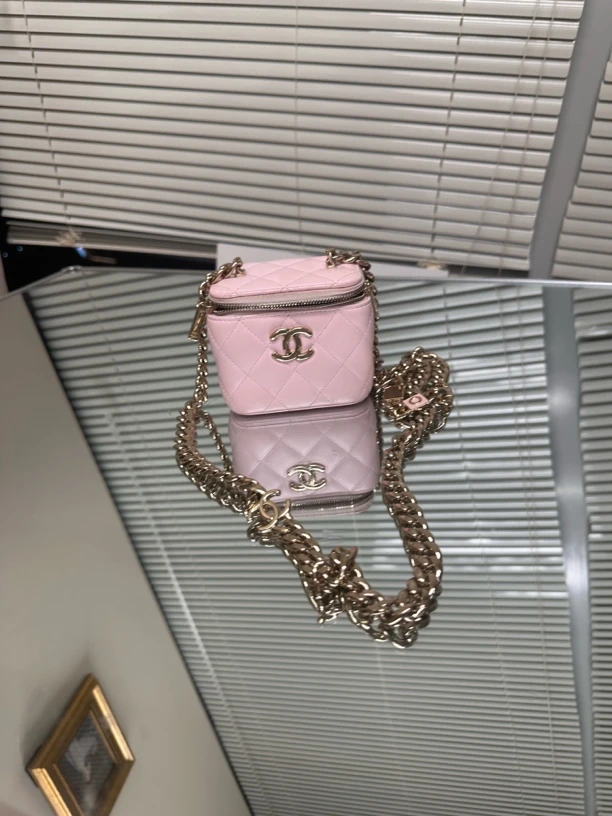 95新 Chanel/香奈儿 粉色小盒子斜挎包奢侈春日慢人风